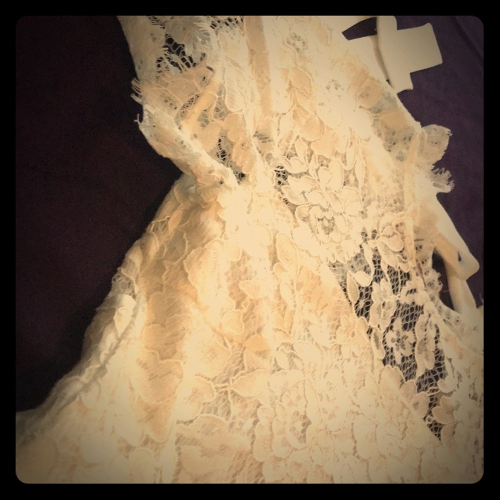 Francesca’s White Lace Romper